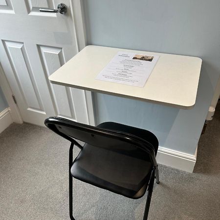 Private & Modern En-Suite Rooms Town Centre Self Check-In Barnsley Exterior foto